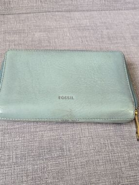 Fossil Light Aqua EMMA Leather Zip Wallet with Gold Hardware